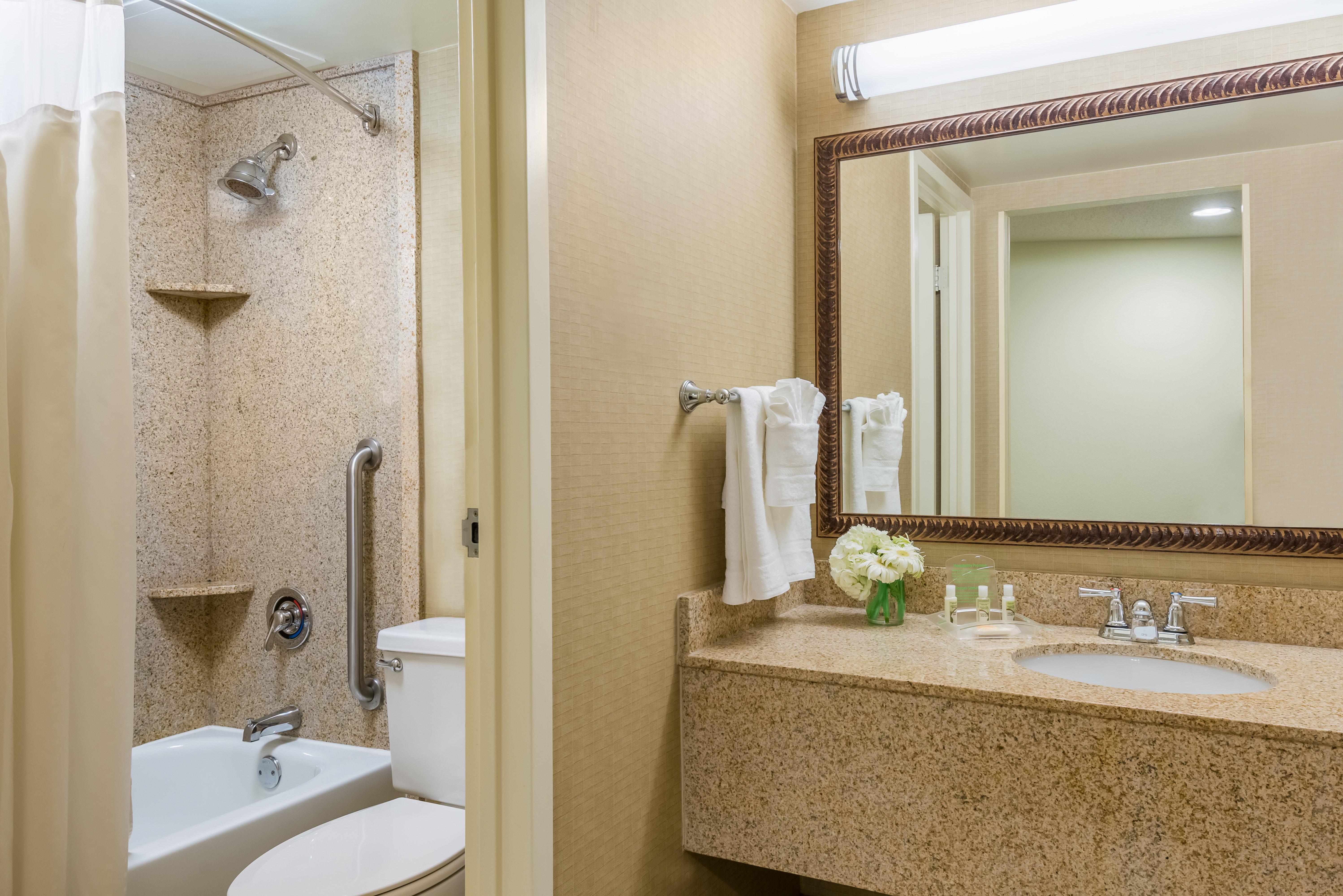 Holiday Inn Mobile Downtown Historic District By Ihg Экстерьер фото