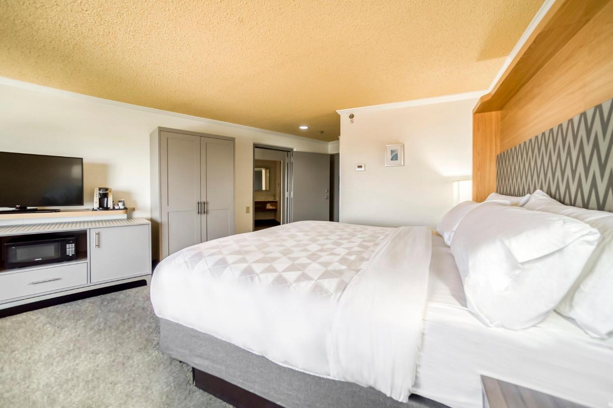 Holiday Inn Mobile Downtown Historic District By Ihg Экстерьер фото