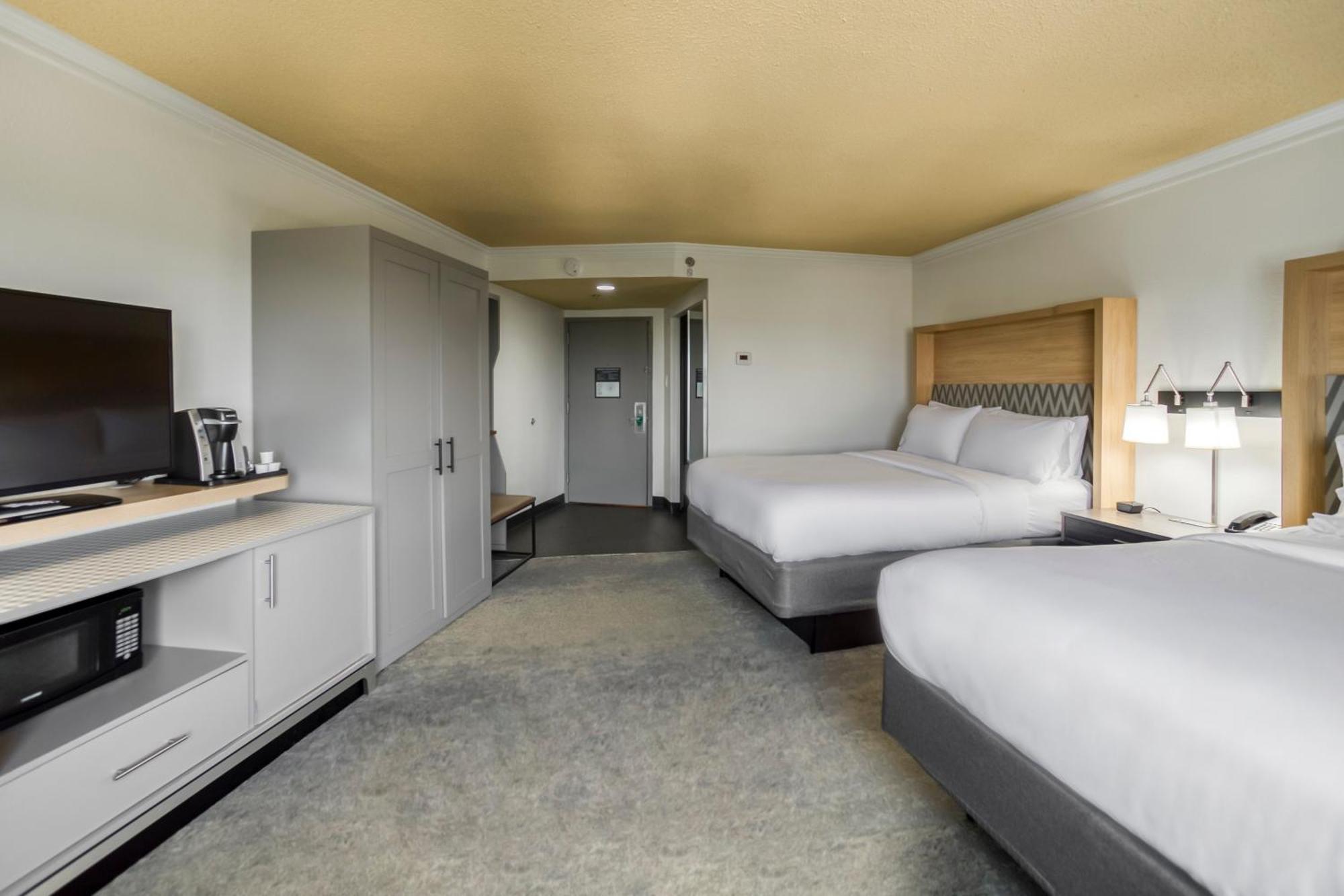 Holiday Inn Mobile Downtown Historic District By Ihg Экстерьер фото