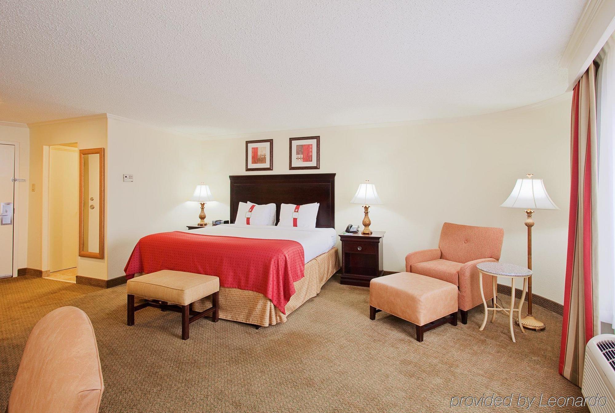 Holiday Inn Mobile Downtown Historic District By Ihg Экстерьер фото